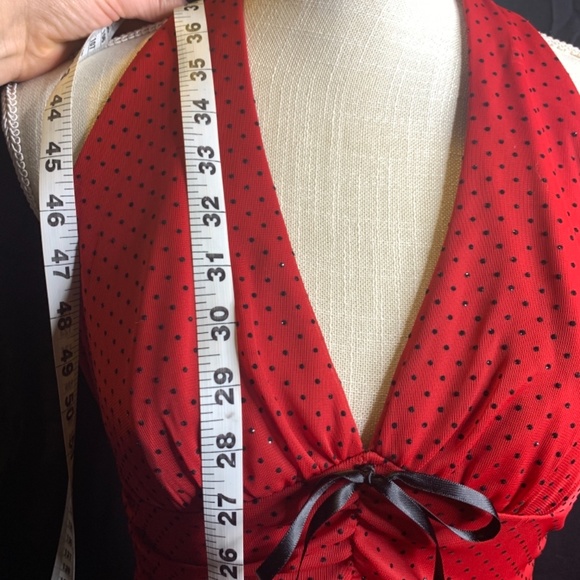 Red halter dress - Picture 7 of 9